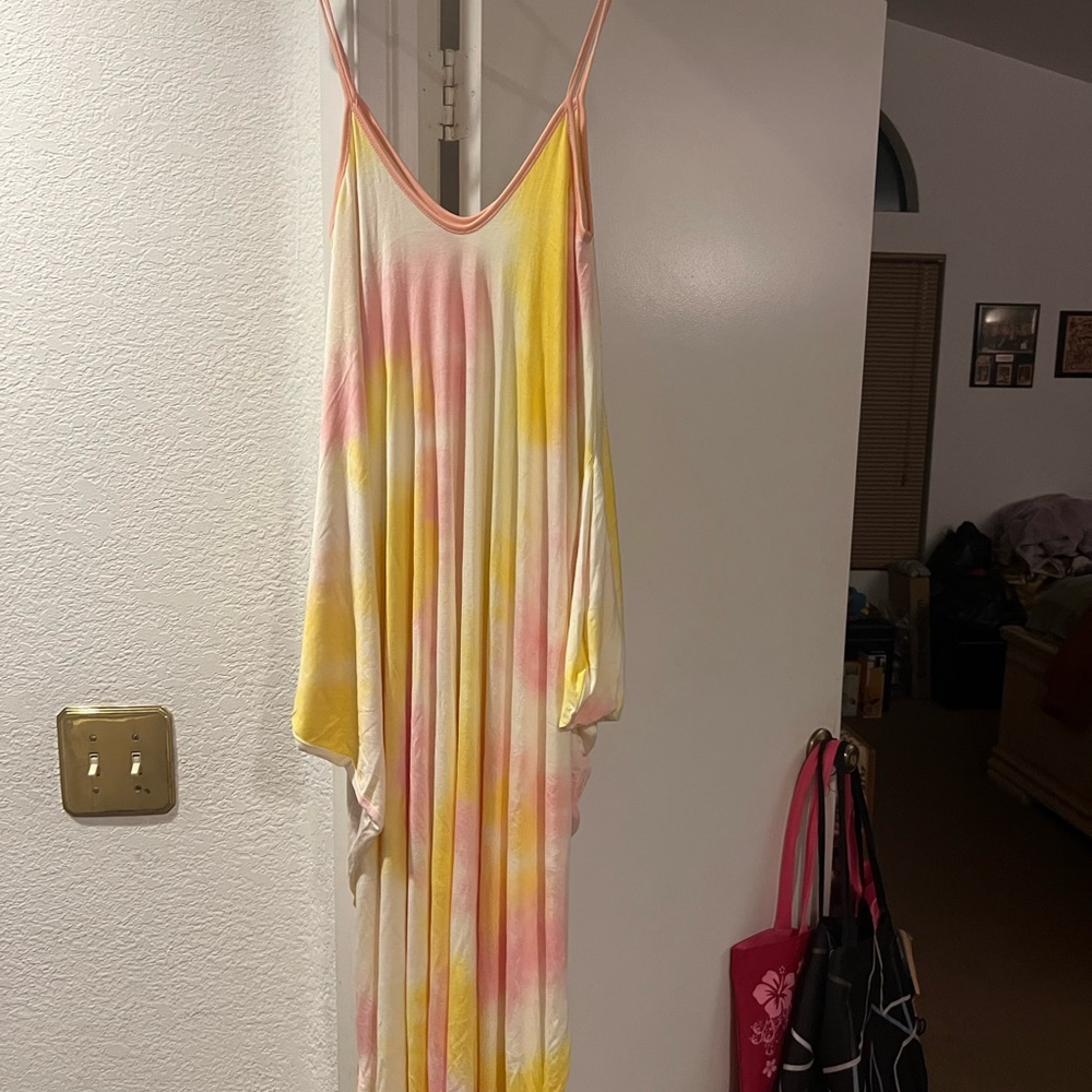 Brand new romper , with pockets 1 size fit all